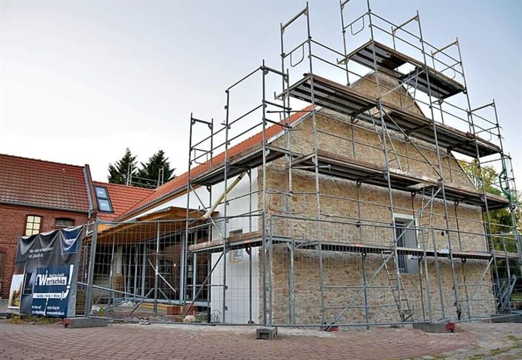 Aufnahme von Ende September: Der Neubau in Magdeburg-Pechau ist inzwischen auf der Zielgeraden.
