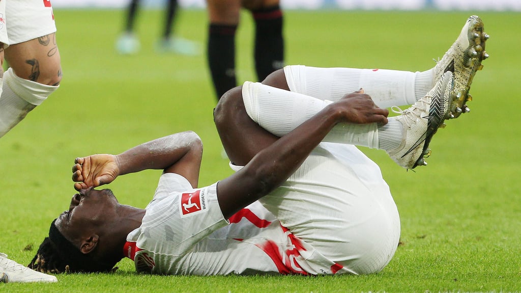 Amadou Haidara musste das Training bei RB Leipzig abbrechen.