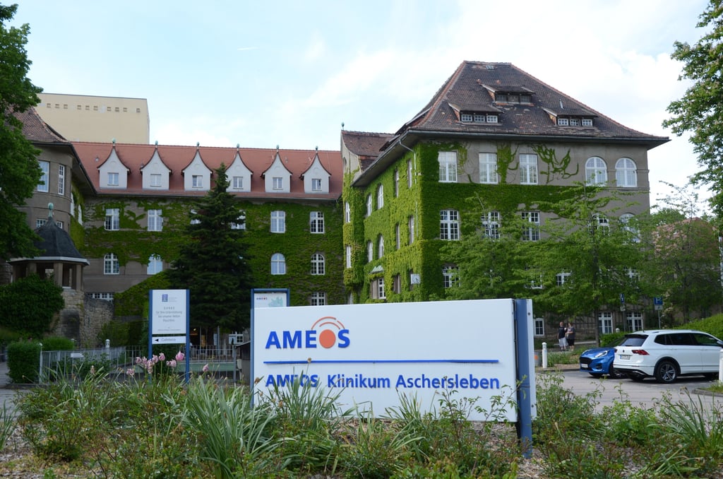Am Krankenhaus in Aschersleben gibt es jetzt ein Testzentrum.