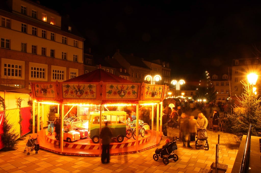 Auch ein Karussell wird es auf dem diesjährigen Zeitzer Weihnachtsmarkt geben.