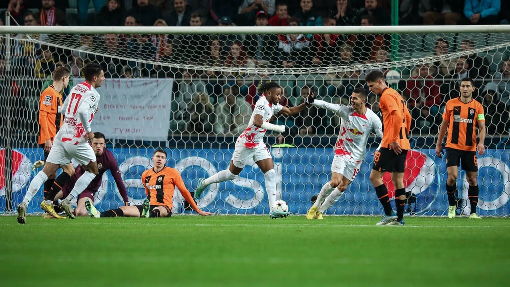 Christopher Nkunku brachte RB Leipzig mit seinem Tor gegen Donezk früh in Führung.