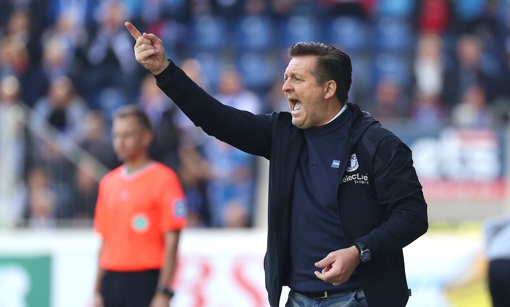 Seit zwei Spielen im Unterhaus ungeschlagen: Trainer Christian Titz und der 1. FC Magdeburg. Für den Aufsteiger geht es am Sonntag zum zuletzt formstarken Tabellennachbarn 1. FC Nürnberg.