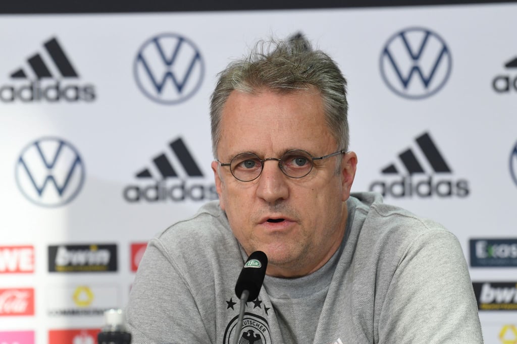 DFB-Arzt Tim Meyer erwartet bei der WM in Katar keine Probleme.