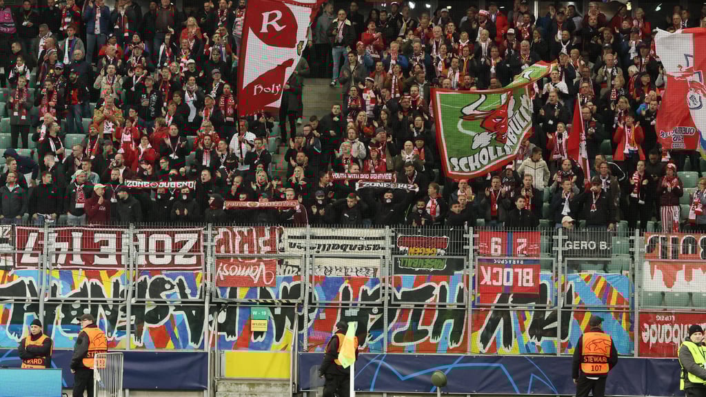 Den Fans von RB Leipzig wird das Spiel in Warschau nicht so gut in Erinnerung bleiben.