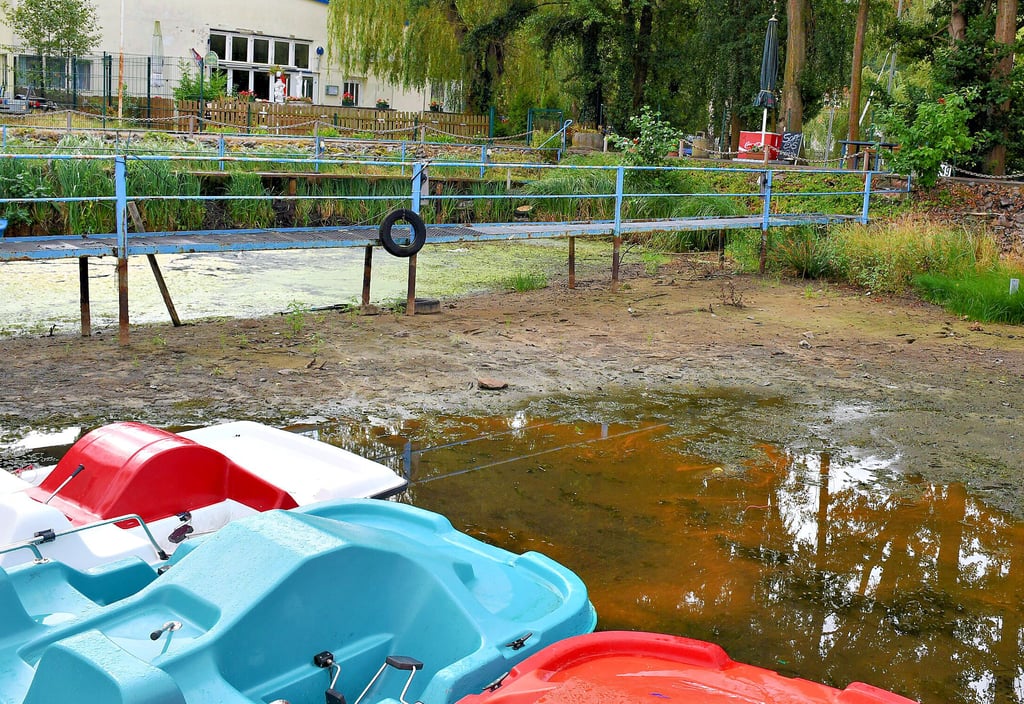 Die Steganlage für Tretboote nahe des Strandbades hat bereits mehrere Jahrzehnte auf dem Buckel und soll ersetzt werden.