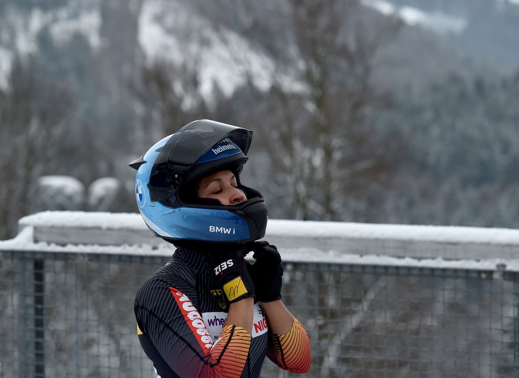 Mariama Jamanka kam mit Anschieberin Alexandra Burghardt im Zweierbob-Wettbewerb der Frauen zu olympischem Silber.