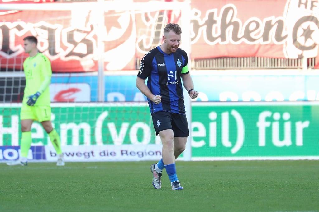 Dominik Martinovic blieb mit den SV Waldhof Mannheim in Halle erfolglos.
