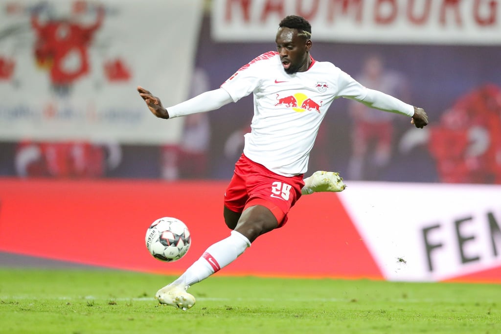 War 2020 an den damaligen Zweitligisten Leeds mit einer Kaufpflicht im Aufstiegsfall verliehen worden: Jean-Kévin Augustin.