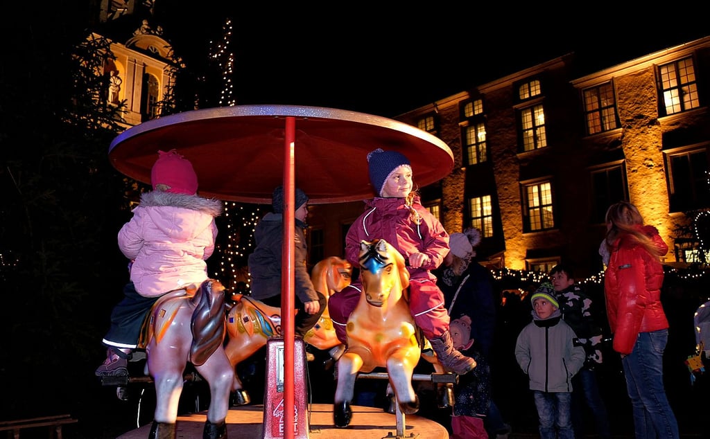 Zur achten Auflage der Blankenburger Schlossweihnacht wird sich für die kleinen Besucher auch wieder ein Kinderkarussell auf dem Schlossinnenhof drehen.