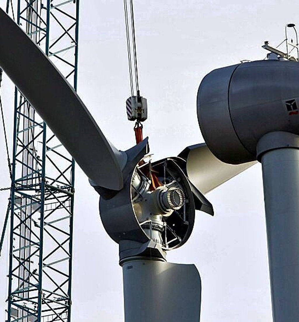 Windräder entstehen vor Dessaus Stadtgrenze.