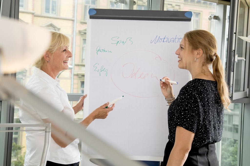 Lebenslanges Lernen ist in der Arbeitswelt angesagt: Ein Praktikum kann da auch in der zweiten Karrierehälfte sinnvoll sein.