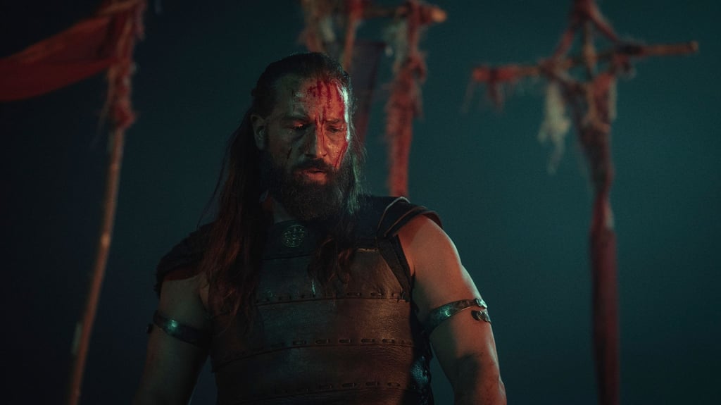 Marbod (Murathan Muslu) in einer Szene der zweiten Staffel der Serie „Barbaren“.