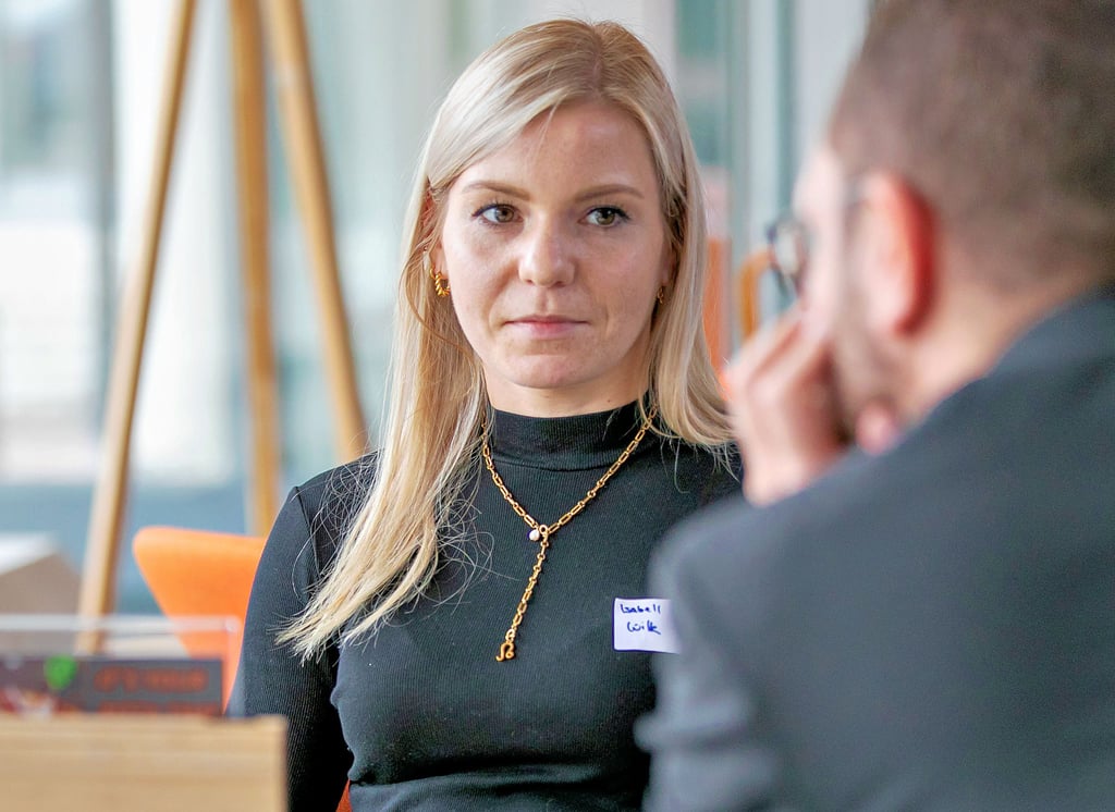 Isabell Wilk ist seit drei Jahren Richterin auf Probe und arbeit gegenwärtig in der Staatsanwaltschaft in Halberstadt. Im Zuge ihrer mehrjährigen Ausbildung hat ihr Wunsch, als Staatsanwältin zu arbeiten, ganz konkrete Formen angenommen.