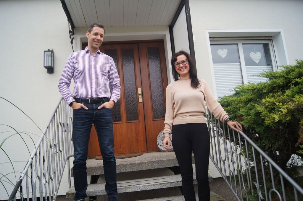 Axel und Katja Peters möchten bald ausziehen und Haus und Garten einer Generationen-Wohngemeinschaft zur Verfügung stellen.