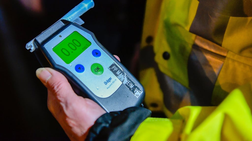 Der Atemalkohltest beim Autofahrer in Muldenstein verlief postiv.