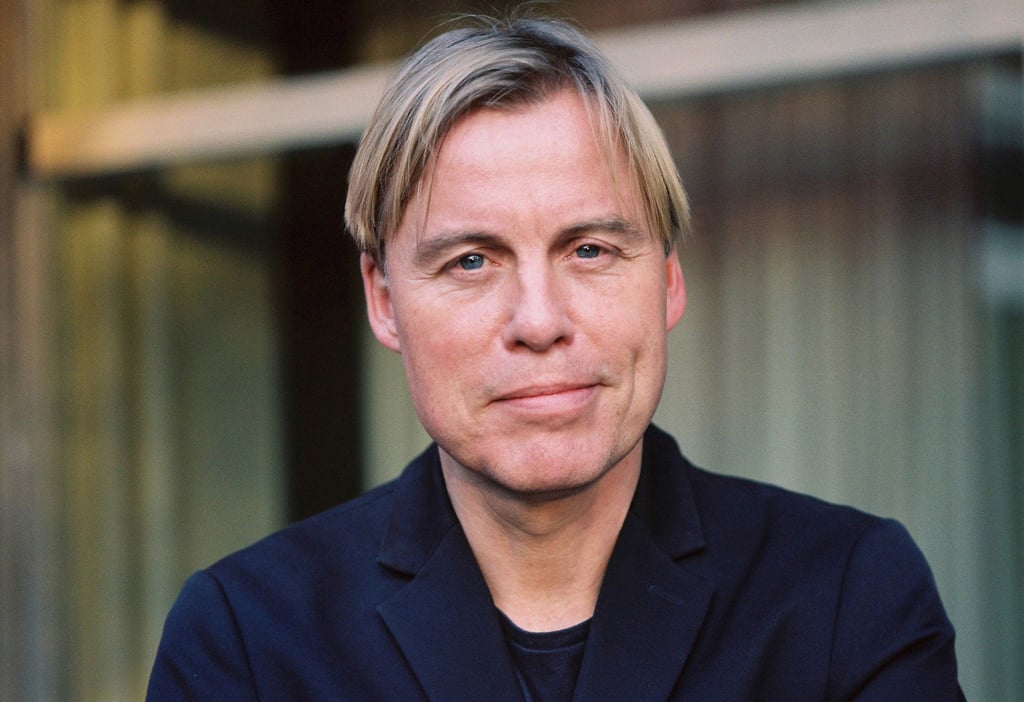 Der Bildhauer Gregor Schneider wird ausgezeichnet.