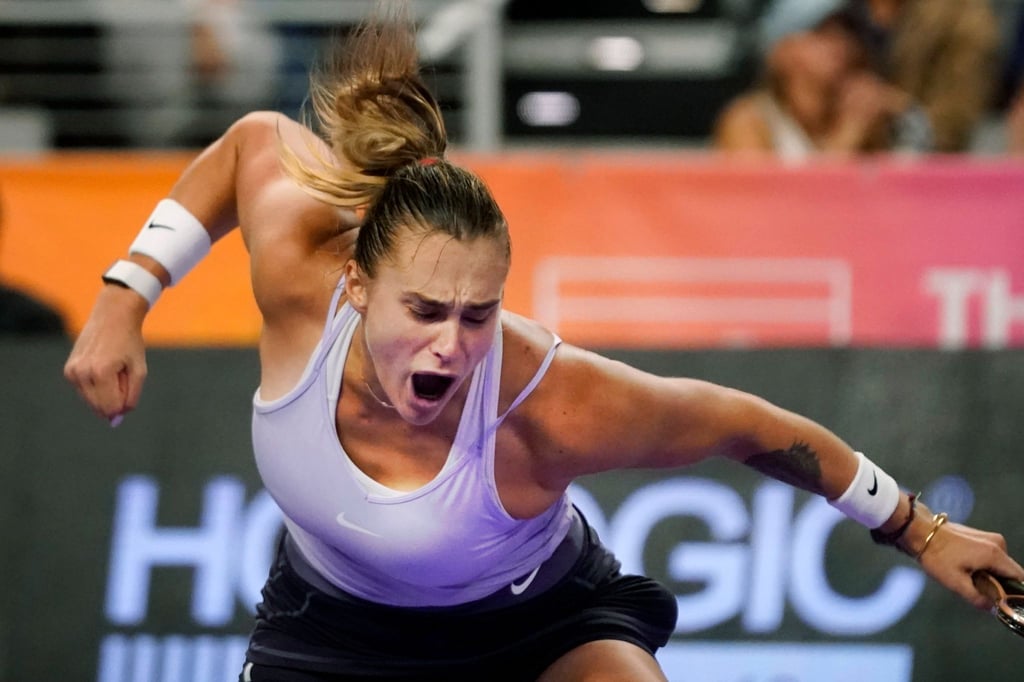 Aryna Sabalenka jubelt nach dem Gewinn des zweiten Satzes.