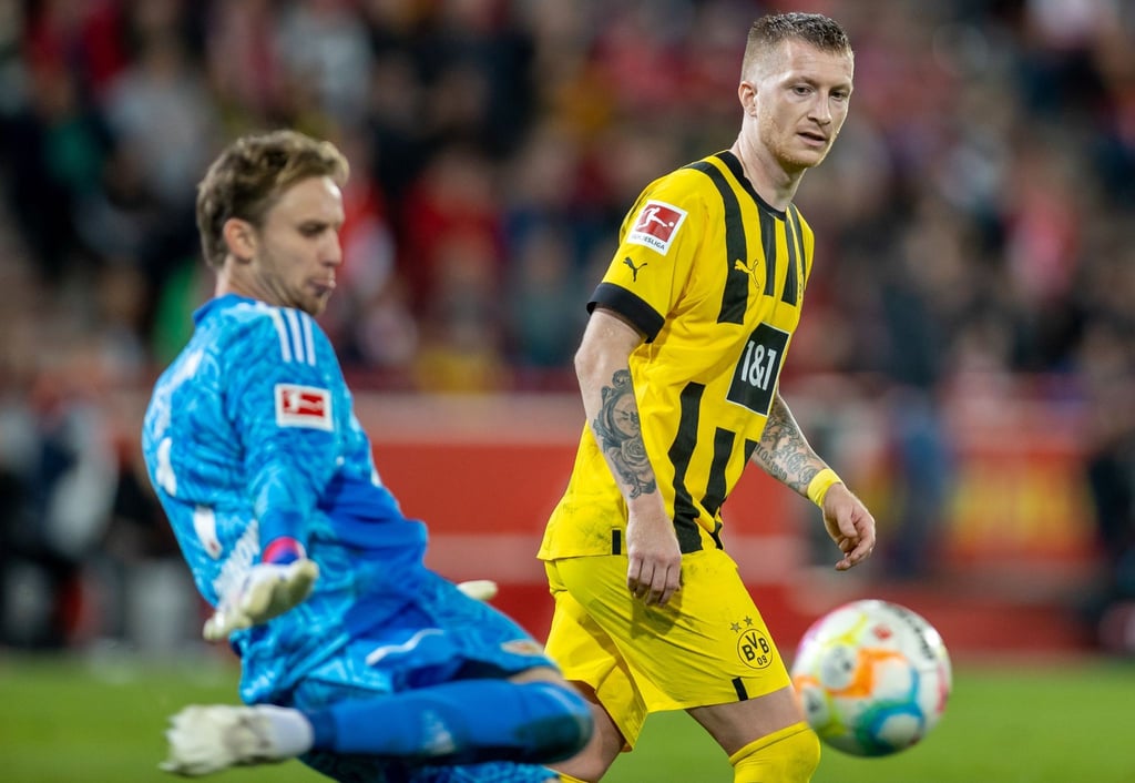 Borussia Dortmund bangt vor dem 14. Spieltag um den Einsatz von Marco Reus beim VfL Wolfsburg.