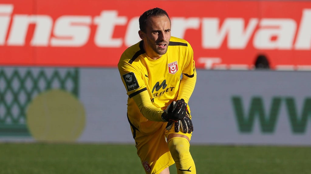 Felix Gebhardt ist beim Halleschen FC die Nummer eins im Tor.