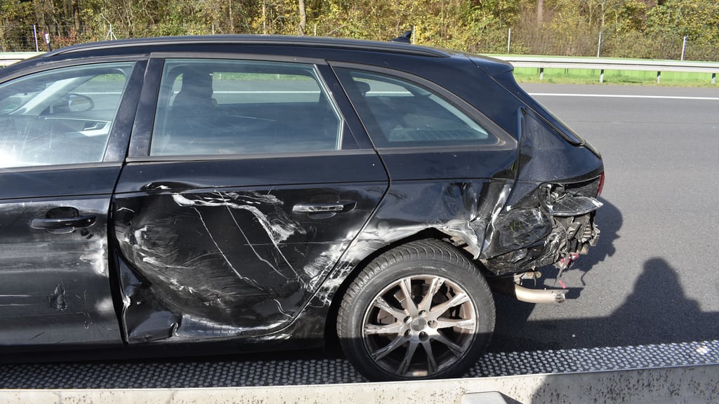 Verkehrsunfall auf der BAB 9