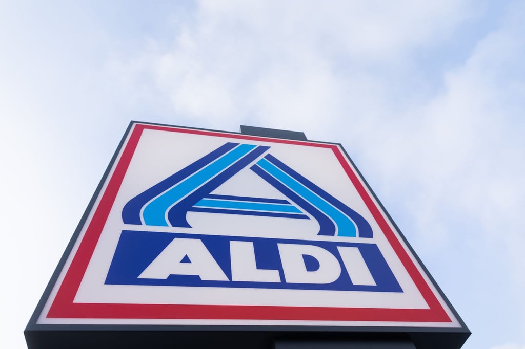 Aldi Nord schließt Märkte abends früher, um Energie zu sparen.