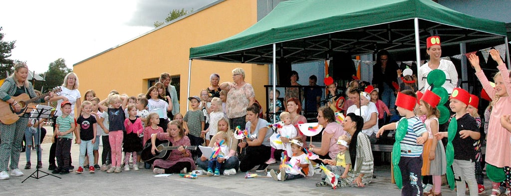 Die Schönhauser Kita feierte kürzlich zusammen mit den Angehörigen das einjährige Bestehen des Neubaus. Der Zuschuss für die sechs Kindertagesstätten ist der größte Ausgabenposten der Verbandsgemeinde. Er soll von 1,5 Millionen Euro in diesem auf 2,6 Millionen Euro im kommenden Jahr steigen.
