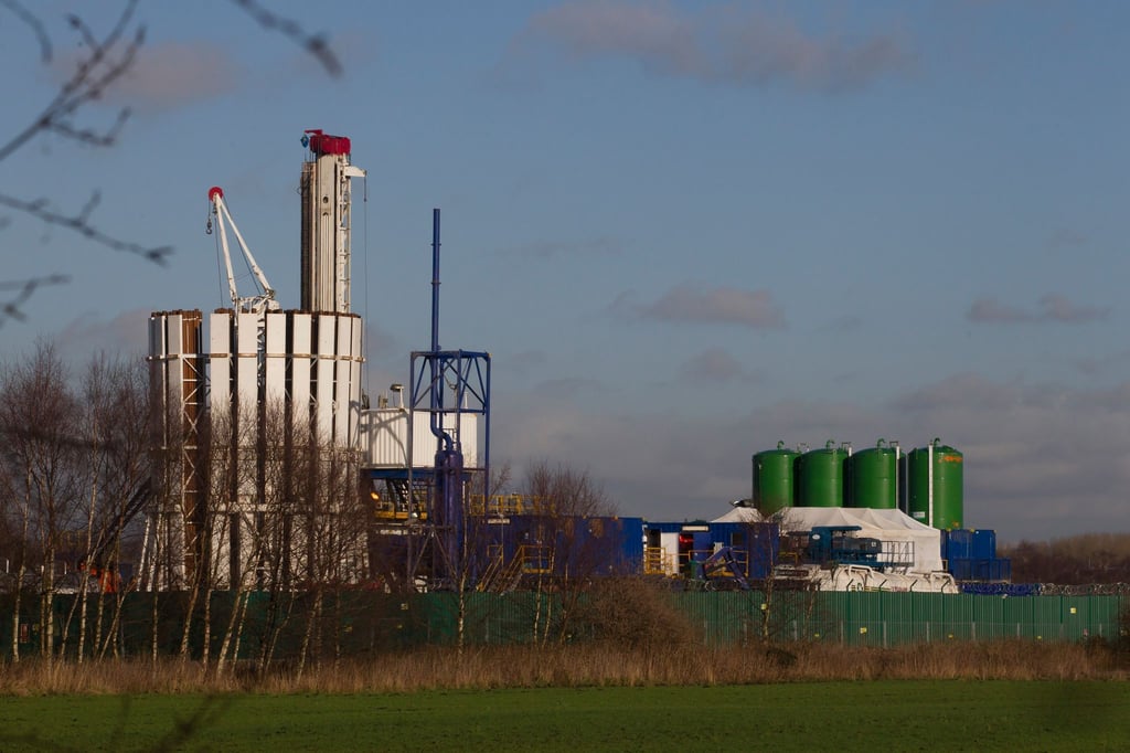 Blick auf eine Fracking-Anlage im britischen Manchester, die zur Gasproduktion genutzt wird.