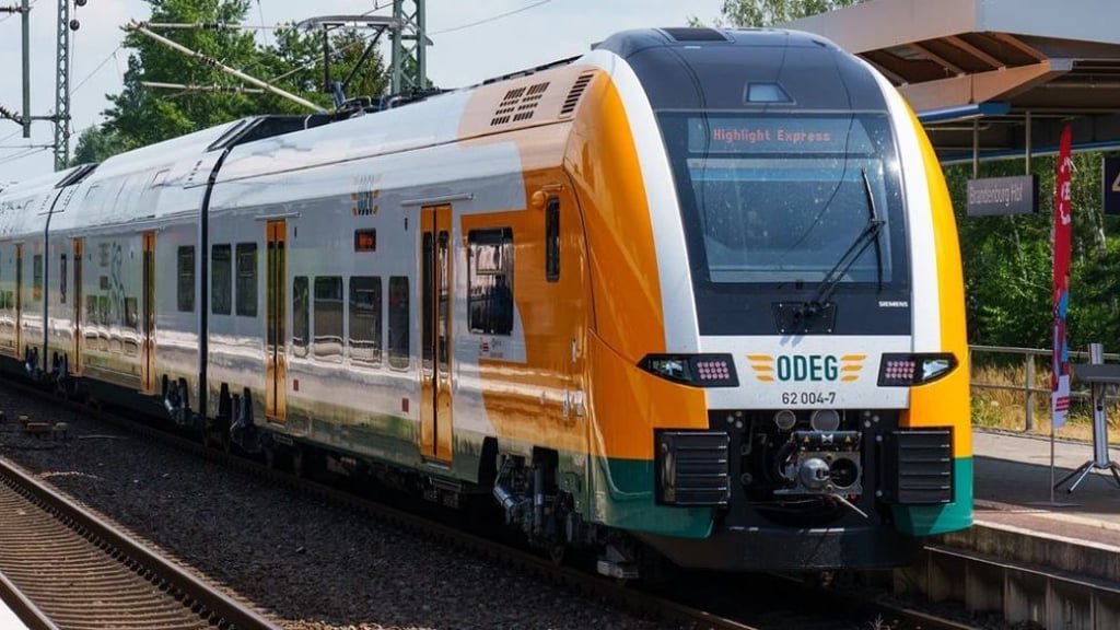 Die Ostdeutsche Eisenbahngesellschaft (ODEG) bietet ab 11. Dezember in neuen Zügen mehr Komfort und zusätzliche Verbindungen für Zugreisende ab Magdeburg und Berlin. Symbolbild:
