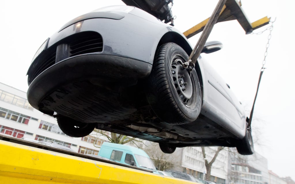 Symbolfoto von einem Abschleppvorgang.