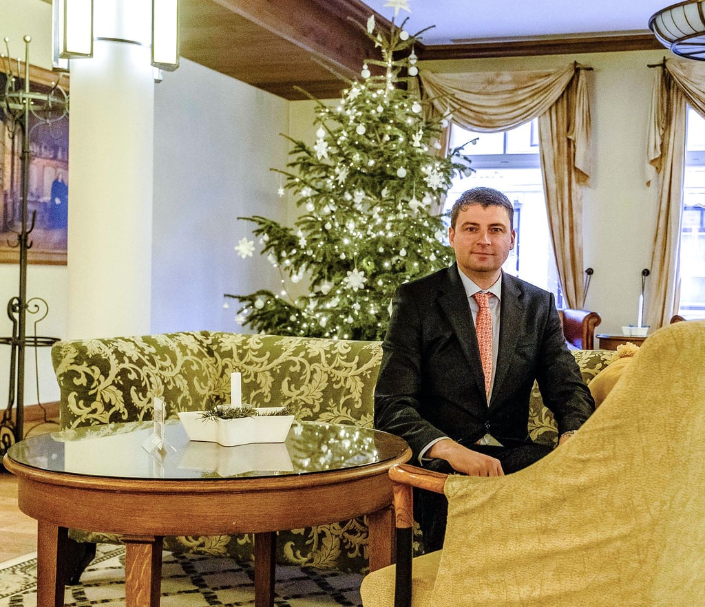 Weihnachtsfreund. Danny Huhn – hier im Advent 2021 – will diesmal einen besonderen Baum aufstellen.