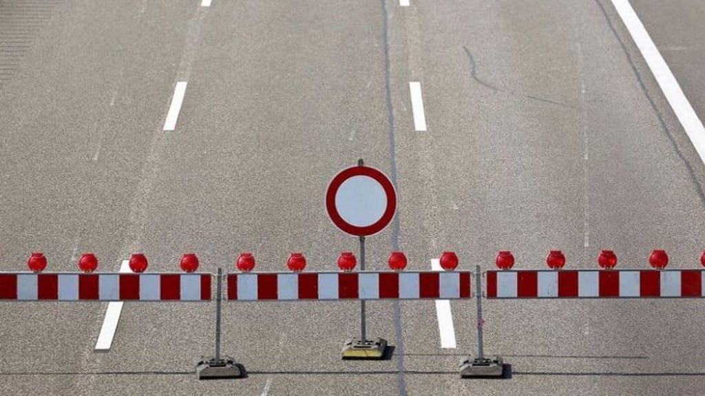 In Magdeburg sind in den nächsten Tagen zahlreiche Straßen gesperrt. Wir zeigen, wo sie sich im Stadtgebiet befinden. Symbolbild: