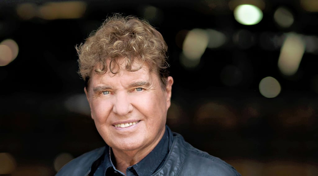 Frank Schöbel gastiert am Samstag, 3. Dezember, um 15 Uhr im Kurhaus in Bernburg.