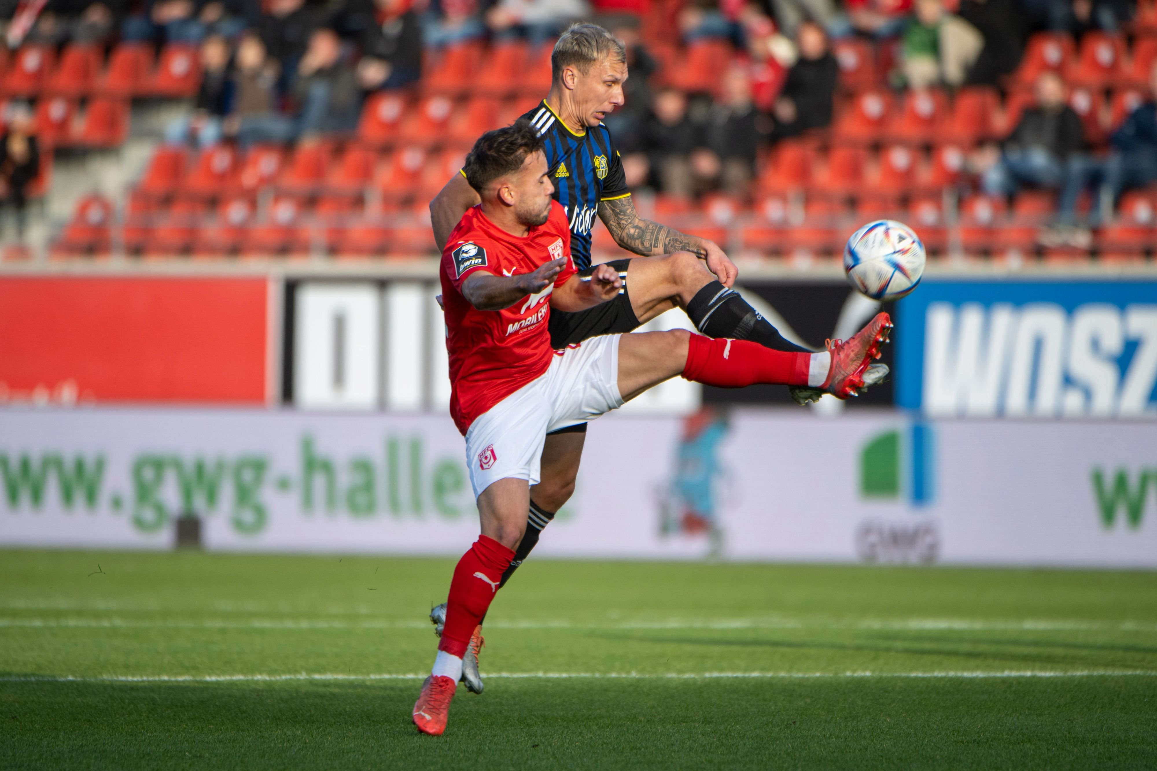 1:2 Gegen Saarbrücken: Irrer Platzverweis Entscheidet HFC-Heimspiel