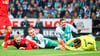 „Wir wussten, dass das hier eine ganz eklige Nummer wird”: Voller Einsatz von Xaver Schlager für RB Leipzig.