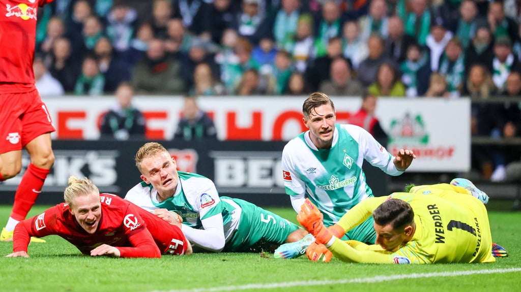 „Wir wussten, dass das hier eine ganz eklige Nummer wird”: Voller Einsatz von Xaver Schlager für RB Leipzig.