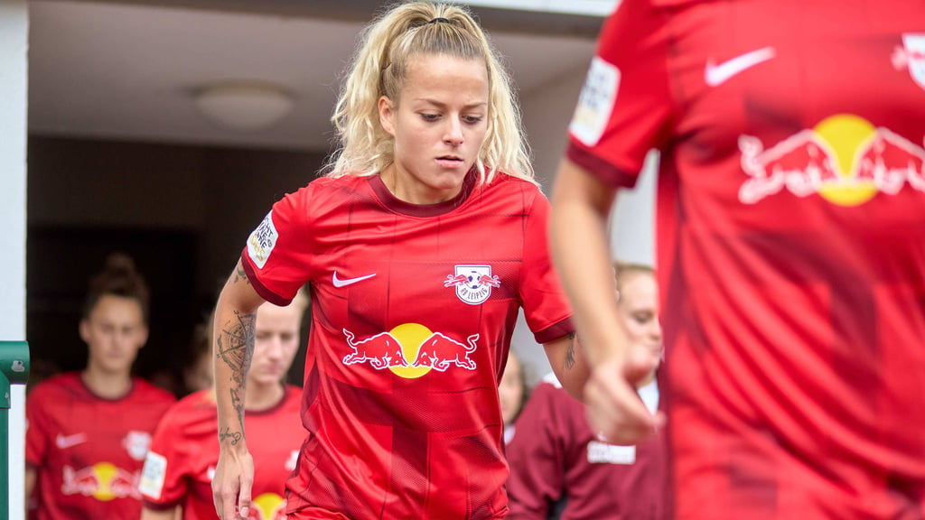 RB Leipzig Leistungsträgerin Jenny Hipp verlängert bis 2025