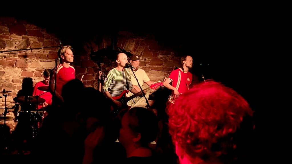 Die "Gruppa Karl-Marx-Stadt" sorgte für Stimmung im Turm. Sie sang russische und ukrainische Songs.