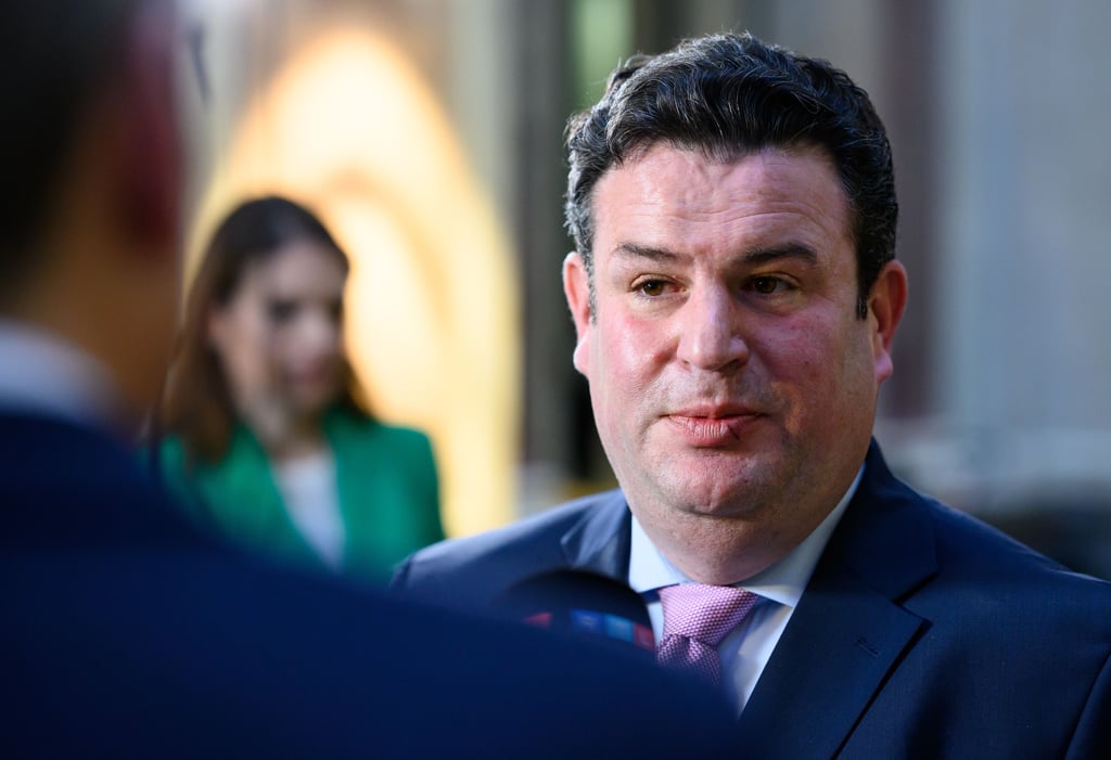 Bundesarbeitsminister Hubertus Heil (SPD) warb am Dienstag in Magdeburg für sein Konzept.