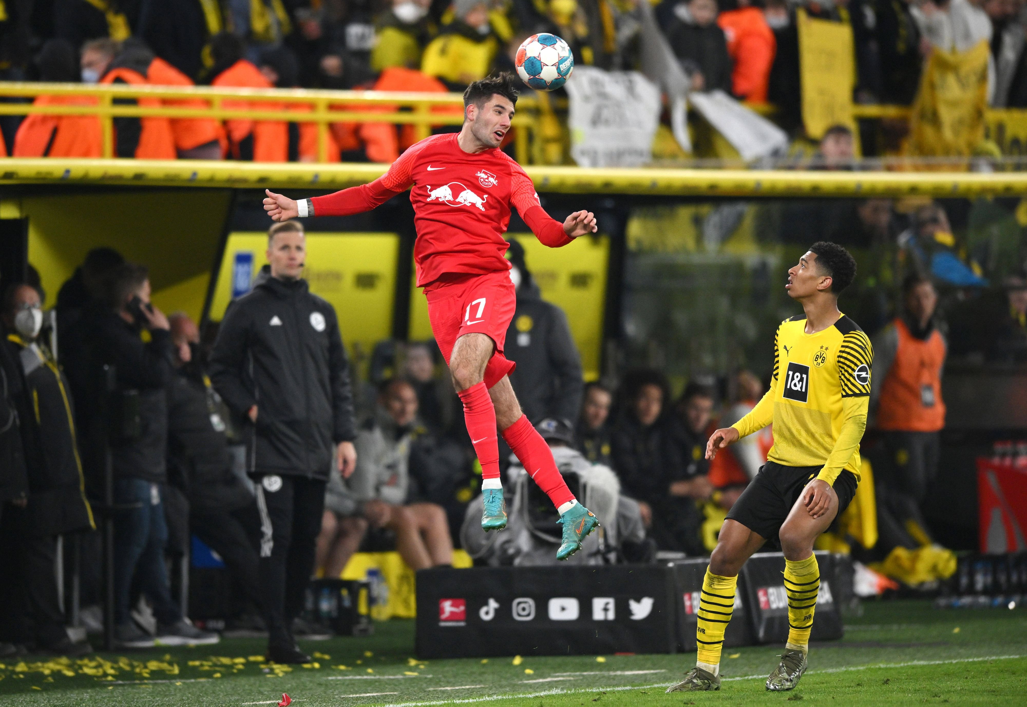 RB Leipzig Am Freitag Beim BVB: DFL Terminiert Die Bundesliga