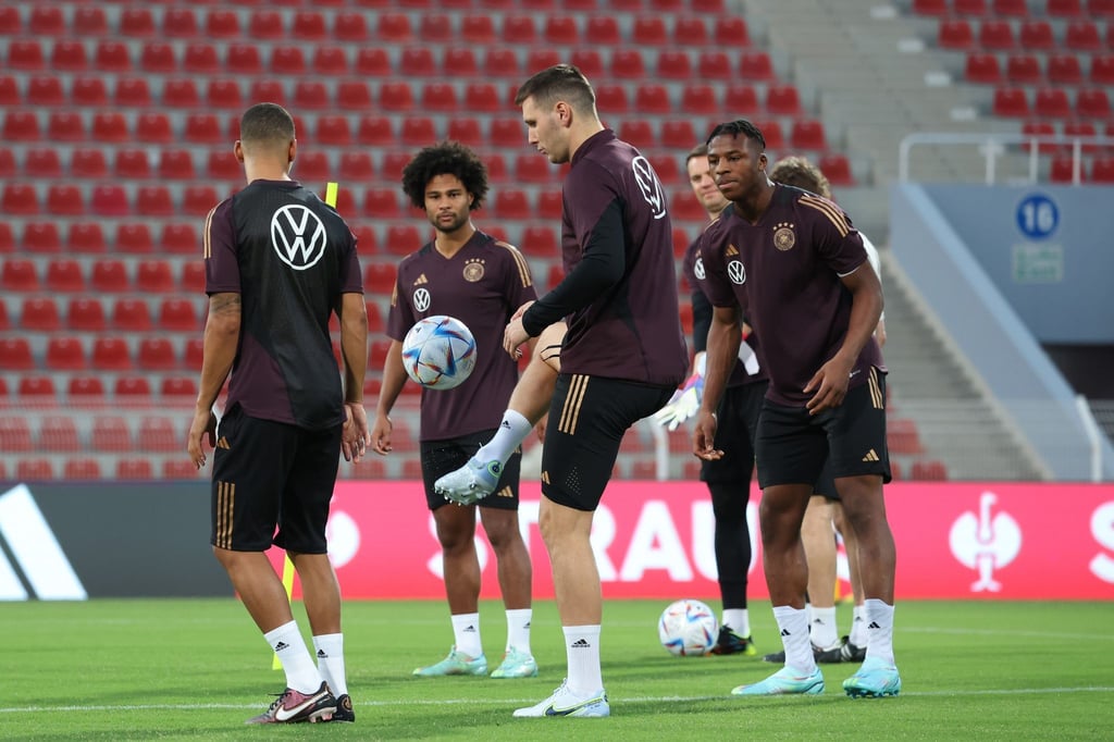 Abschlusstraining des DFB-Teams vor dem Testspiel gegen Oman im Sultan-Qabus-Sportzentrum.