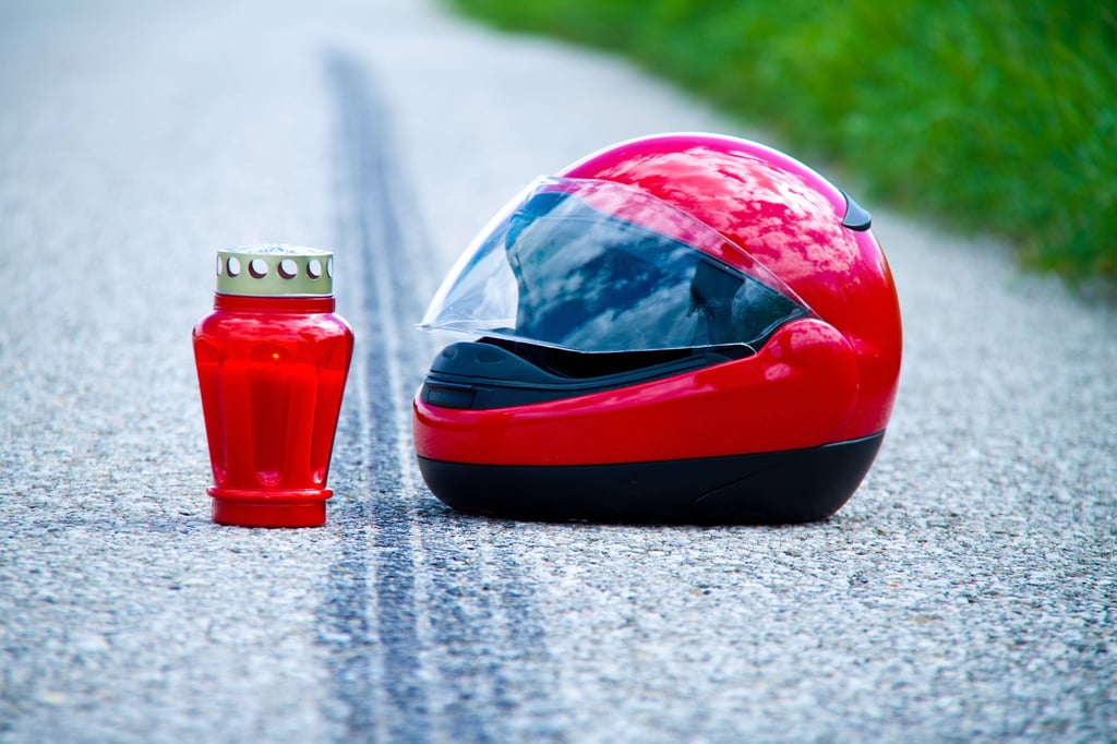 Ein 54-Jähriger ist bei einem Motorradunfall tödlich verunglückt