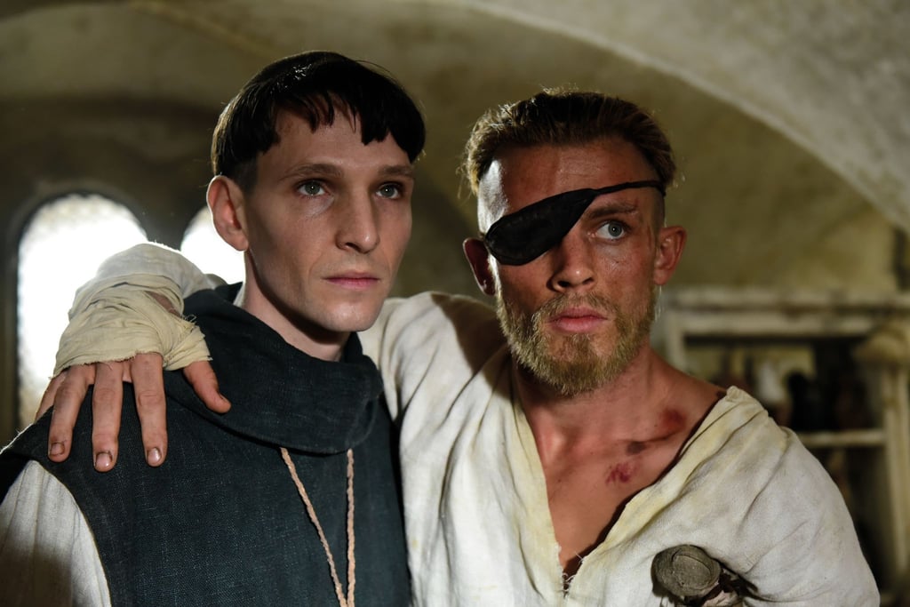 Narziss (Sabin Tambrea, l.) und Goldmund (Jannis Niewöhner).