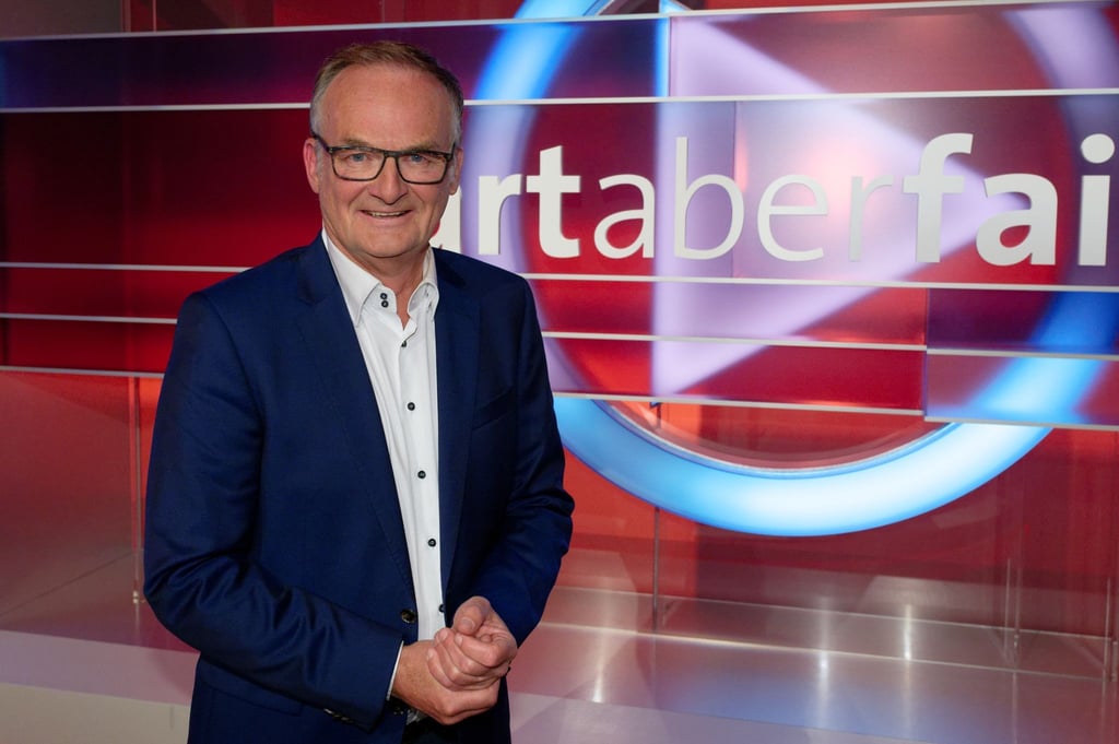 Moderator Frank Plasberg verabschiedet sich von „hart aber fair“.