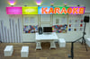 Versammeln, Singen, Debattieren:   Karaoke-Kiosk von Christian Kloß in der Kunststiftung in Halle 