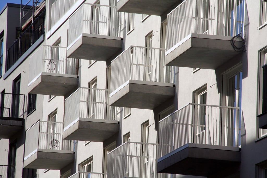 Eigentümergemeinschaften können auch nach einer Gesetzesänderung von ihrem Klagerecht Gebrauch machen, wenn die Immobilie Mängel aufweist. Das entschied nun der BGH.