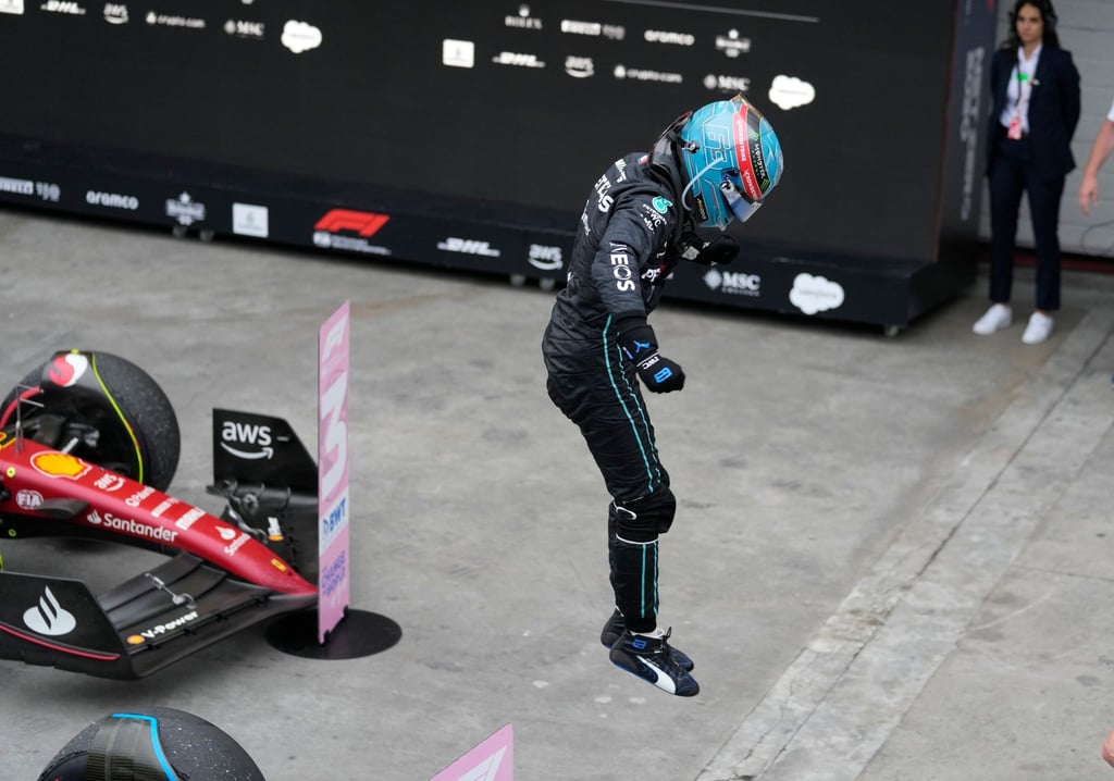 George Russell feierte in São Paulo seinen Premierensieg in der Formel 1.