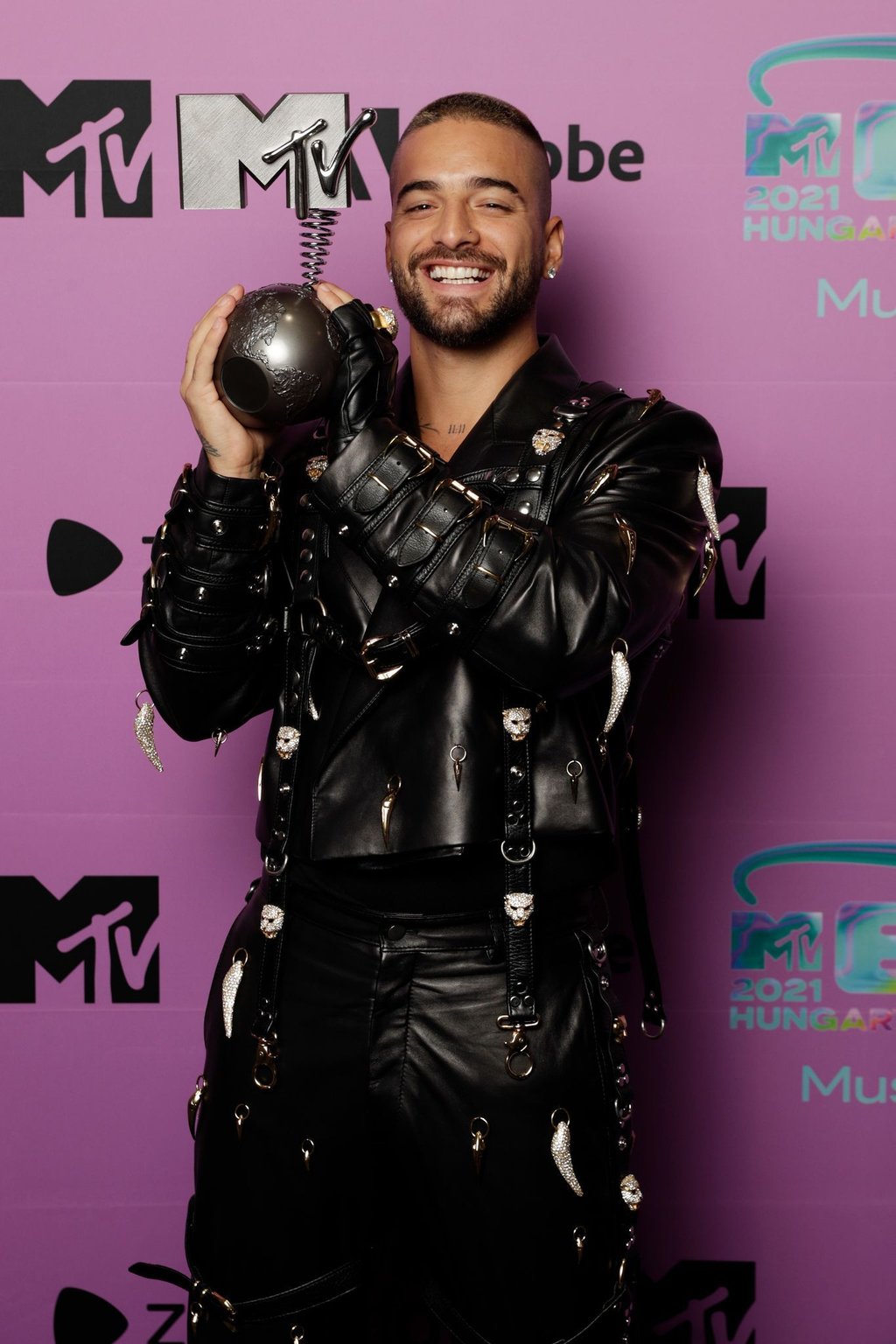 Der Sänger Maluma ist in Katar, „um das Leben zu genießen“.