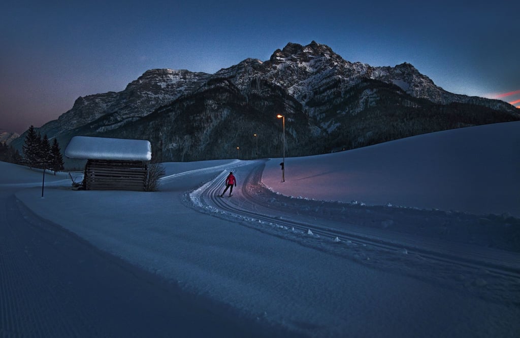 In Hochfilzen können Ski-Langläufer auch nachts ihre Runde drehen.