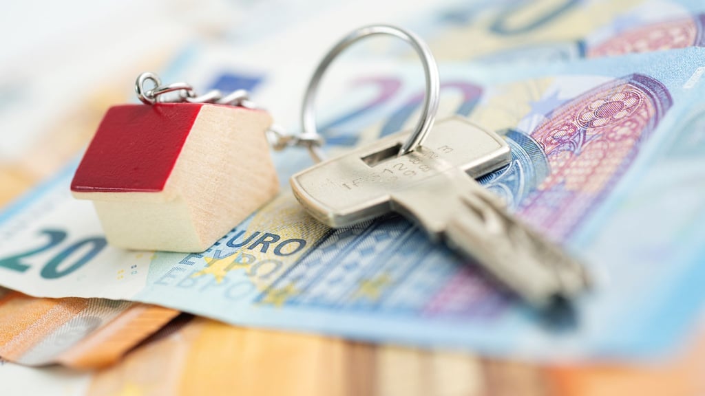 Mietzuschuss vom Staat: Wer innerhalb bestimmter Einkommensgrenzen verdient, kann Wohngeld beantragen. Es soll um durchschnittlich 190 Euro im Monat aufgestockt werden.