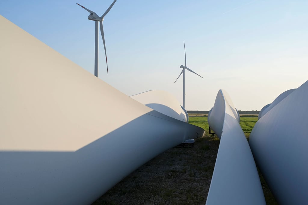 Modernere Windräder sind deutlich leistungsstärker - und höher. Zwei von ihnen sollen Anlagen nördlich von Roitzsch ersetzen.